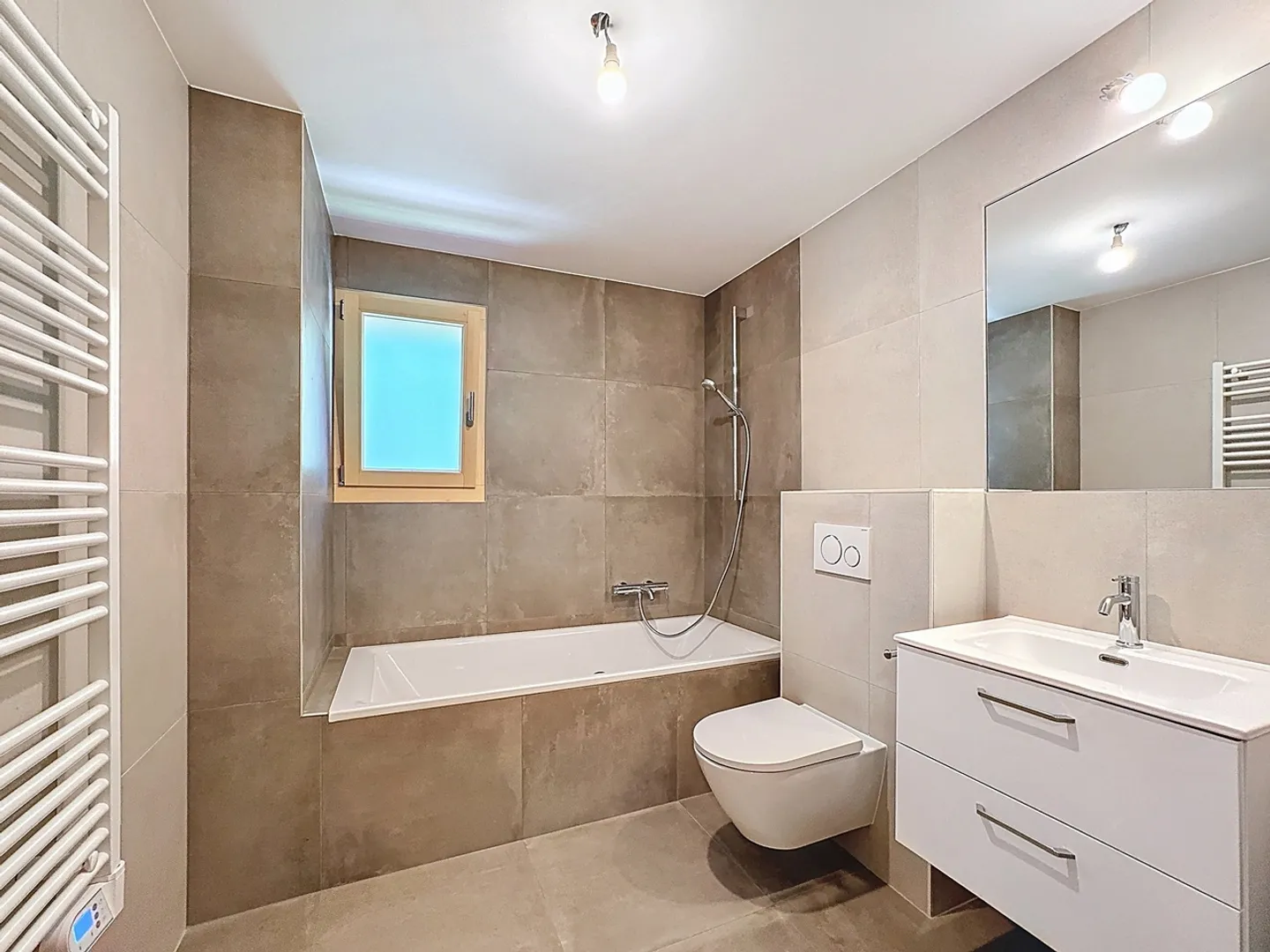 Appartamento nuovo a Le Châble - 4,5 stanze, terrazza e vista mozzafiato - Foto 12 di 13