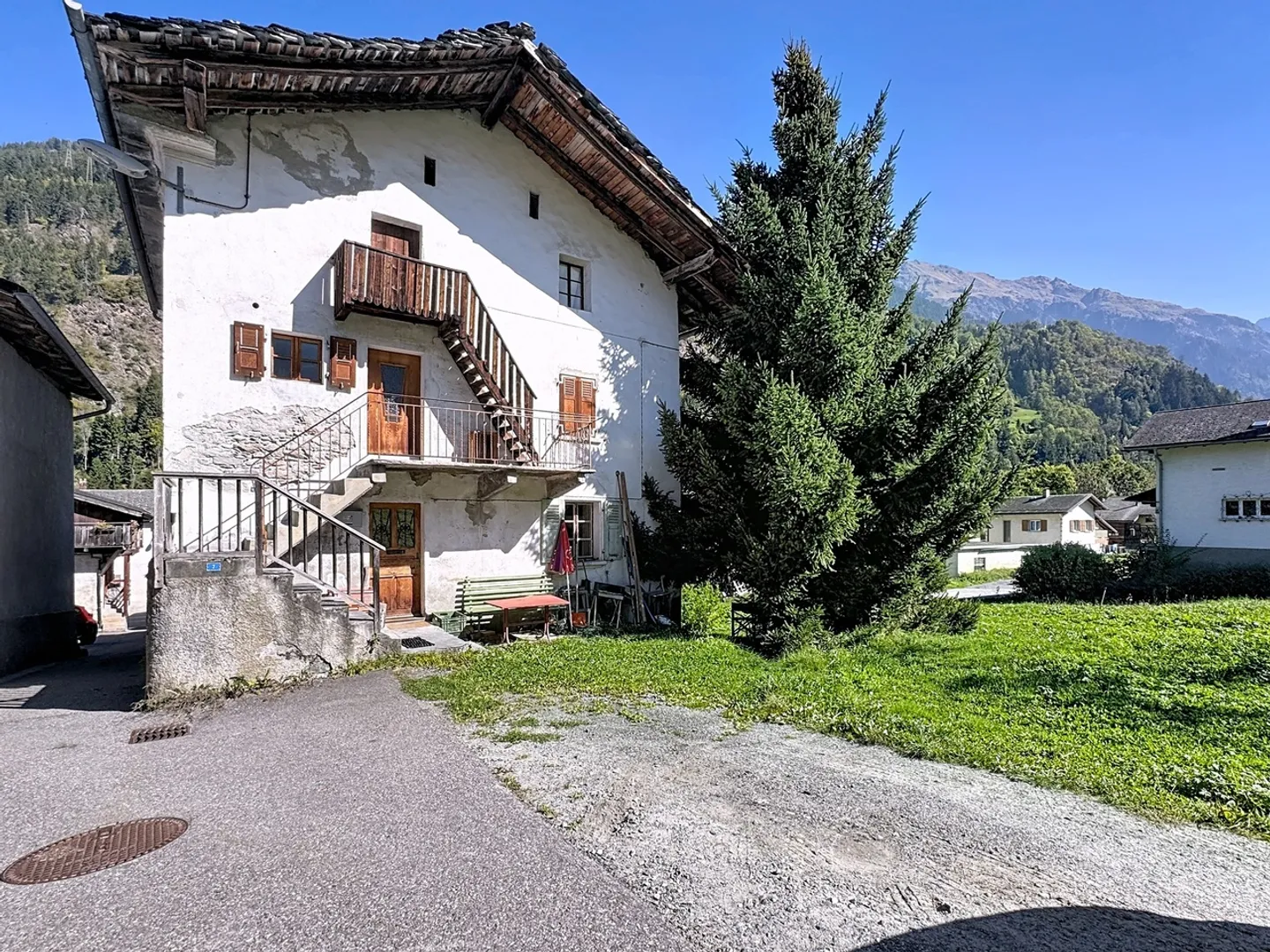 Pied-à-terre da creare - fascino, carattere e potenziale a Versegères - Foto 1 di 13