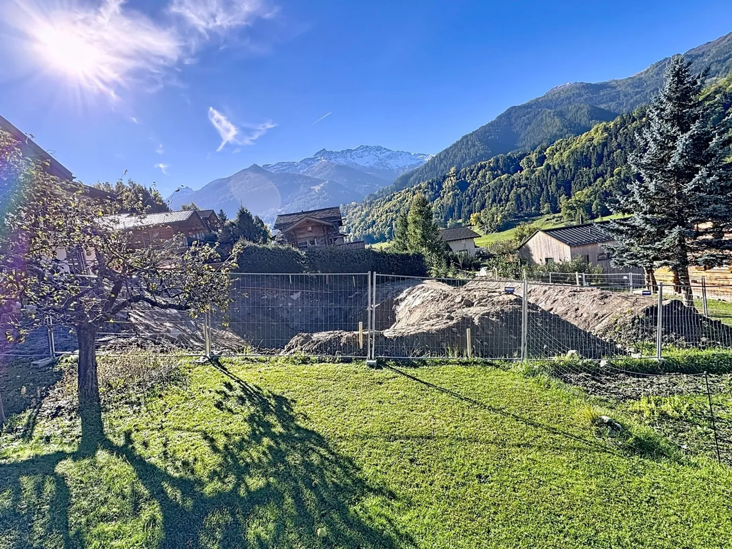Un coin de paradis ensoleillé dans le Val de Bagnes - Photo 4 sur 6
