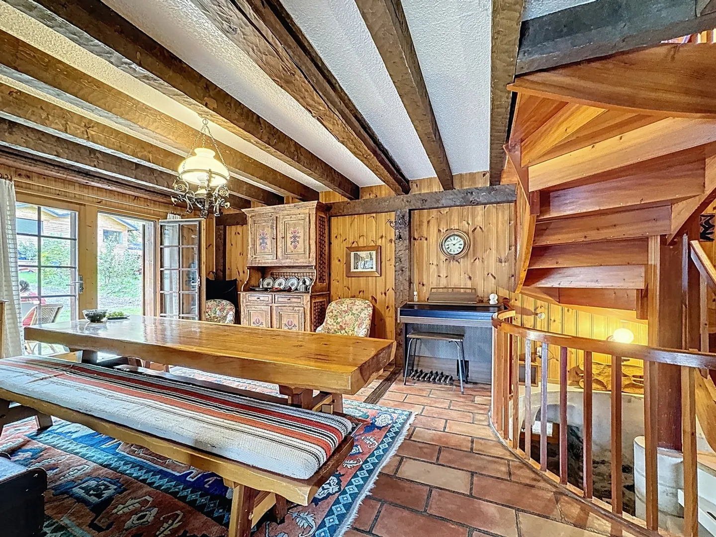 Chalet familial à Bruson - Garage, carnotzet et vues dégagées - Photo 6 sur 13