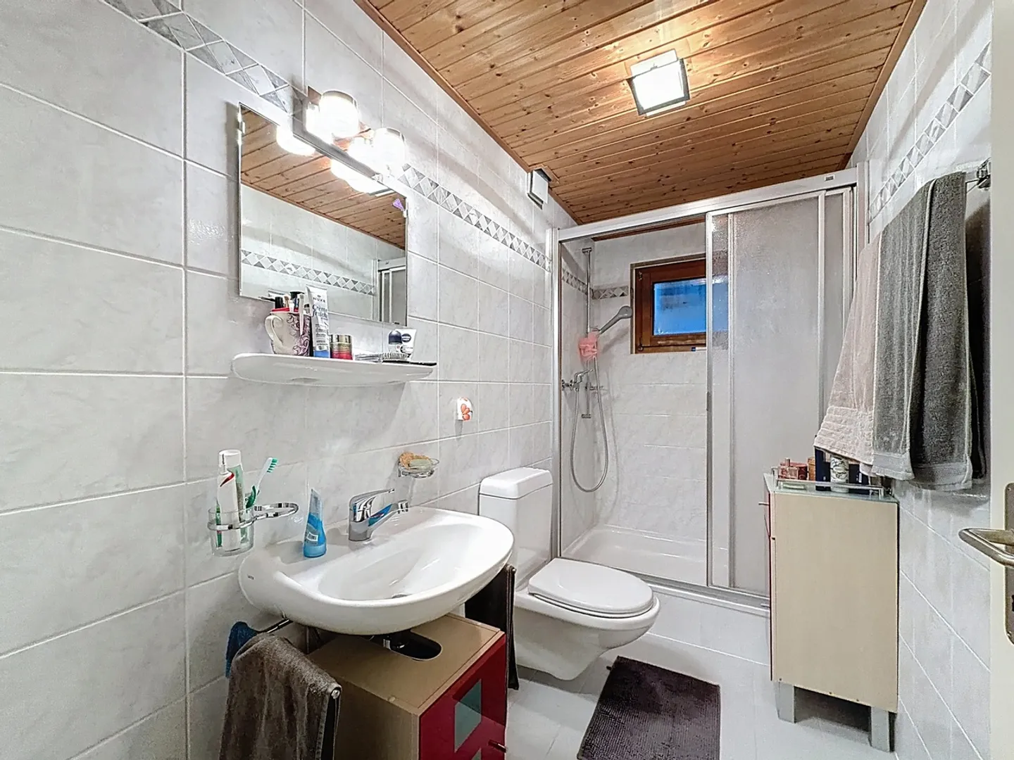 Renoviertes Haus in Vollèges mit freiem Blick und nach Süden ausgerichteter Terrasse - Foto 13 von 13