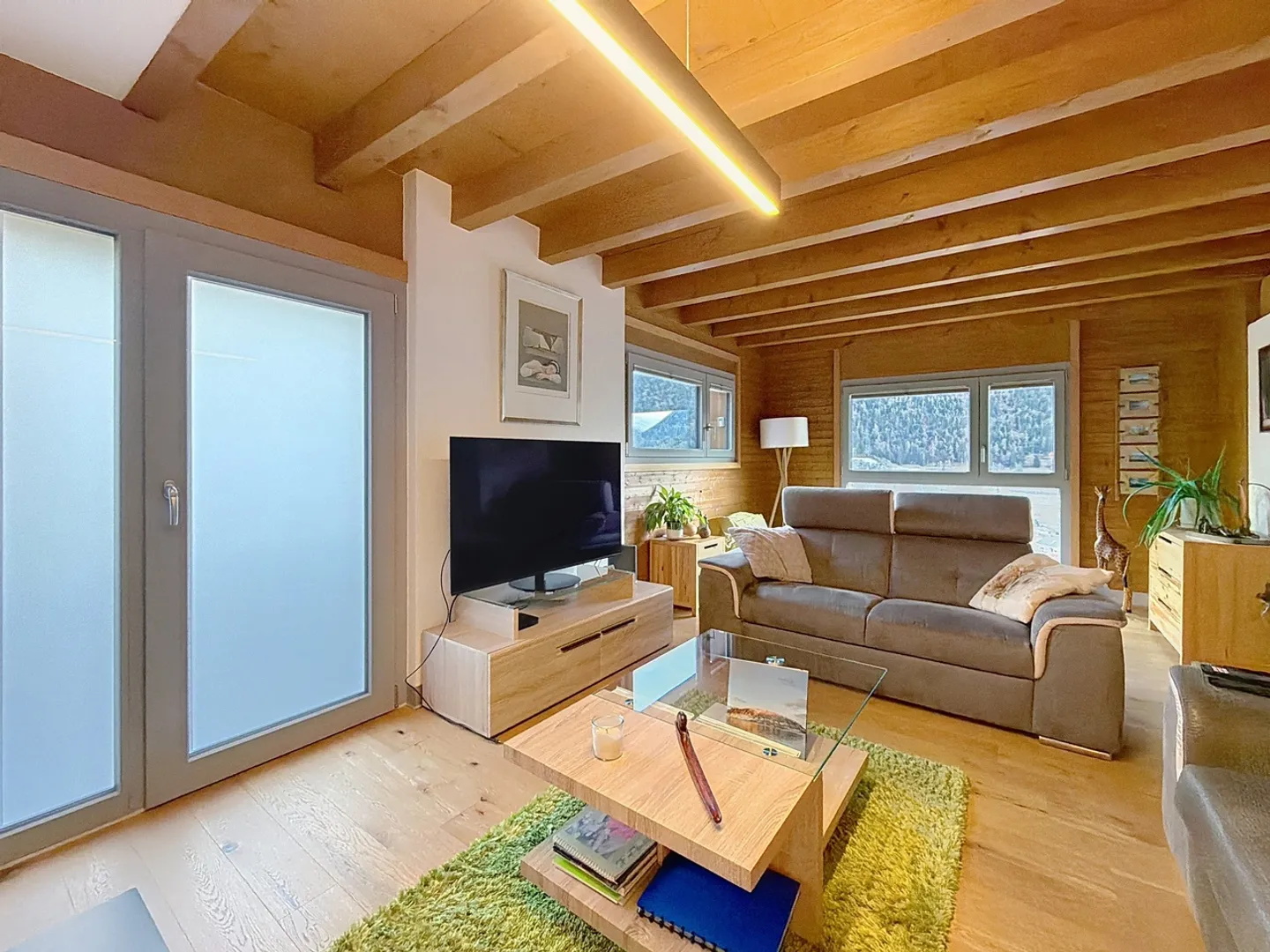 Renoviertes Haus in Vollèges mit freiem Blick und nach Süden ausgerichteter Terrasse - Foto 7 von 13