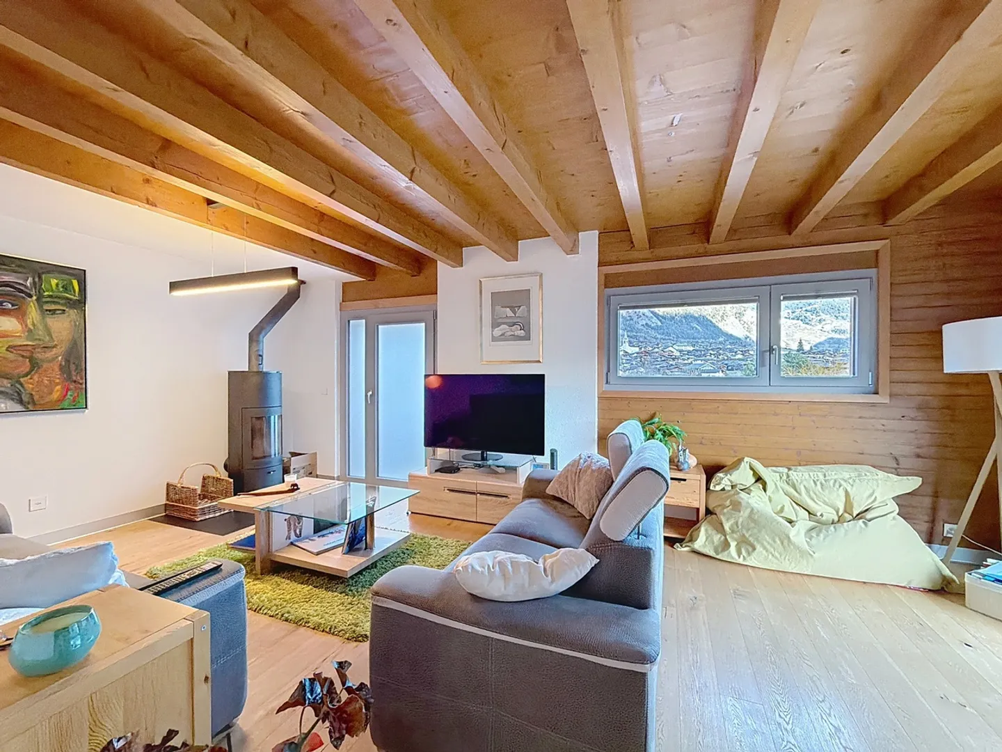 Renoviertes Haus in Vollèges mit freiem Blick und nach Süden ausgerichteter Terrasse - Foto 6 von 13