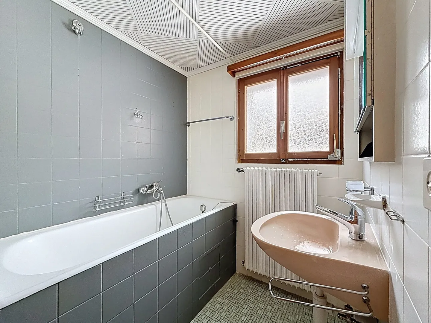 Your future home to reinvent in Le Levron - Photo 10 of 13