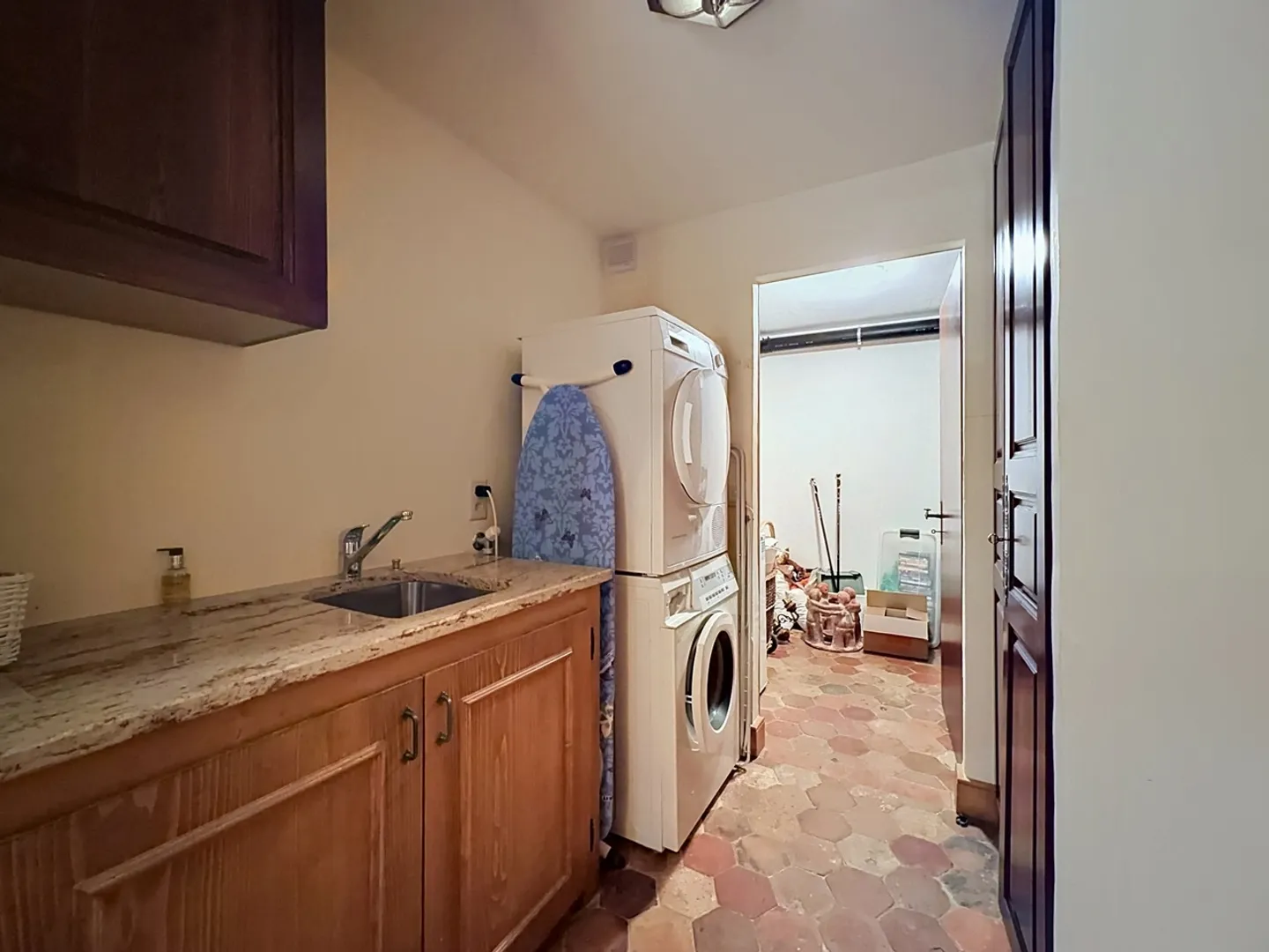 The duplex where your family settles in for good - Photo 9 of 13