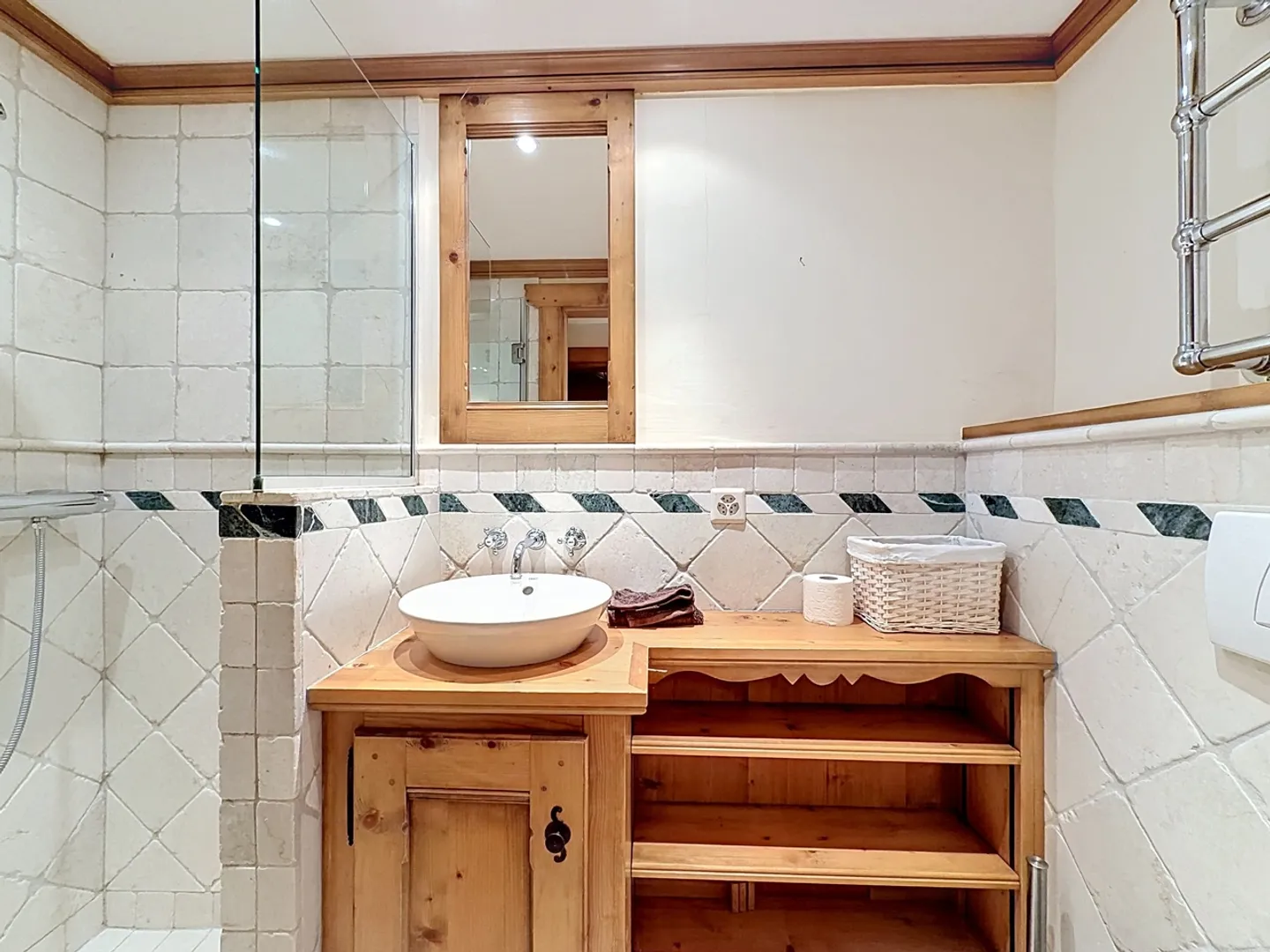 The duplex where your family settles in for good - Photo 8 of 13