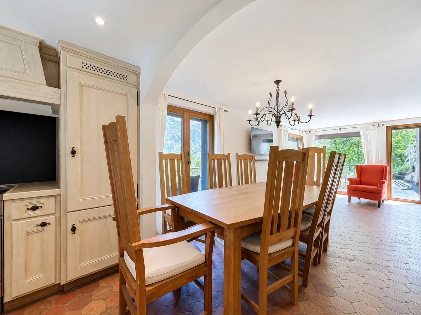The duplex where your family settles in for good - Photo 7 of 13