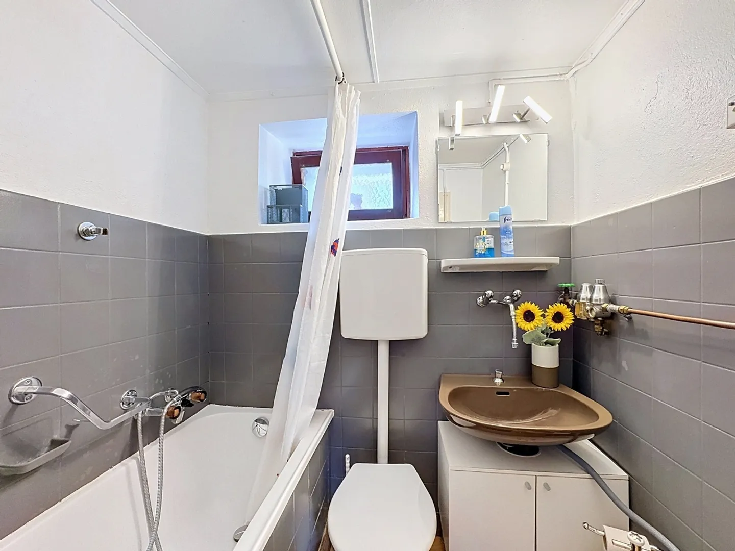 Appartement lumineux avec vue montagne - Photo 8 sur 10