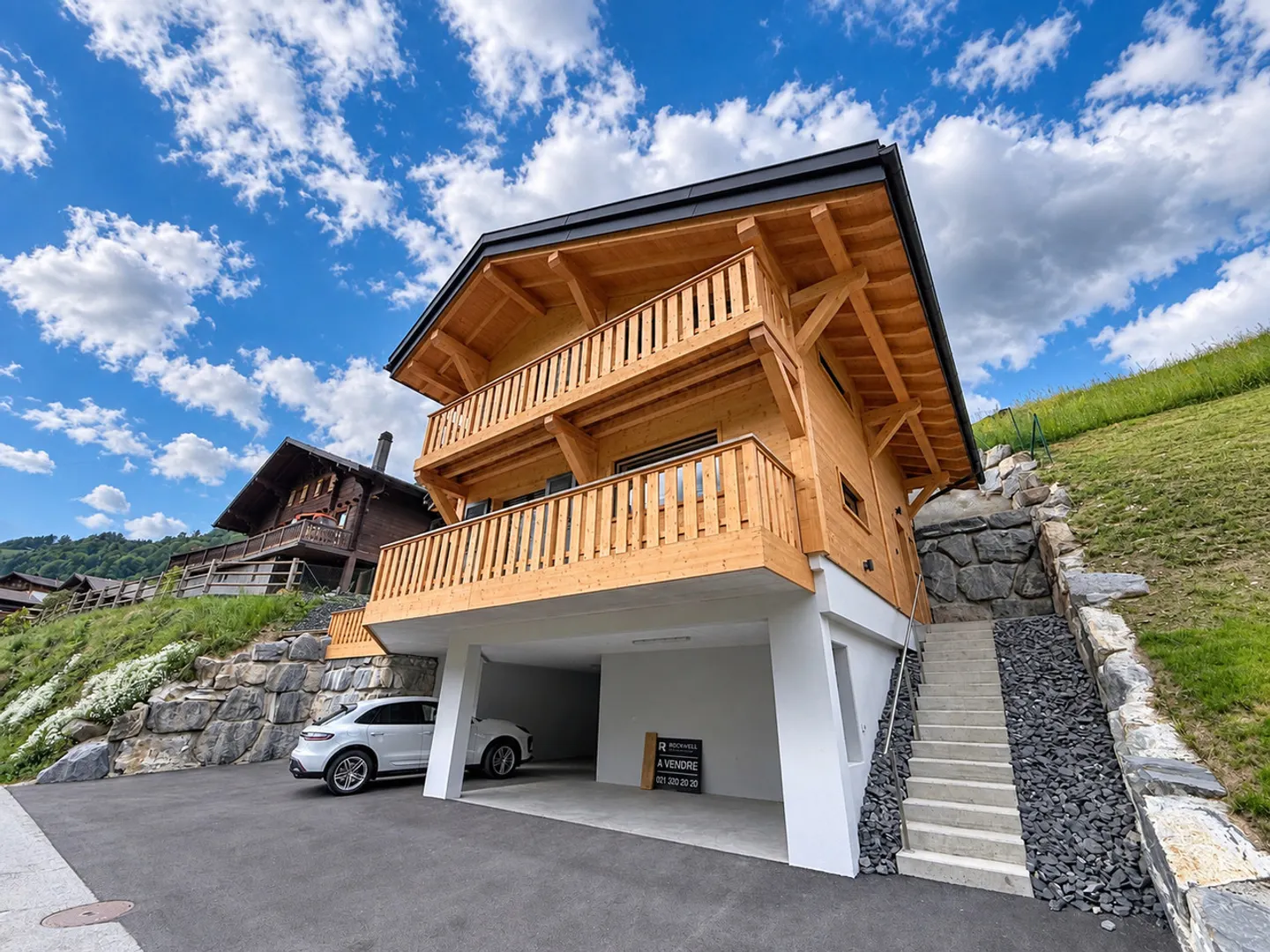 Neues Chalet mit 4 Zimmern 120m² in Val-d'Illiez mit Terrasse - Foto 2 von 13