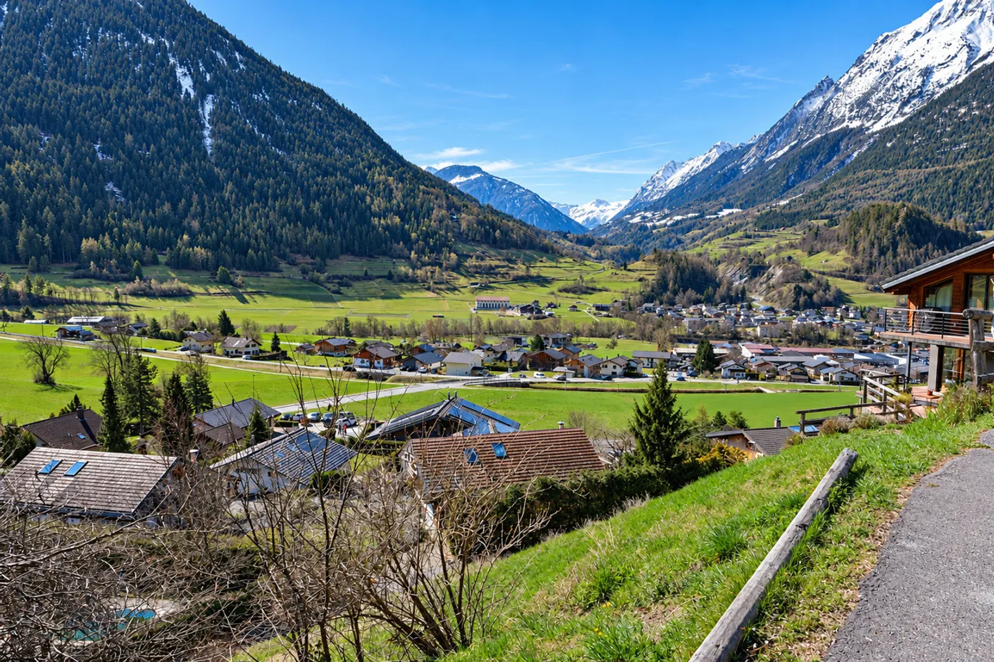 Building plot of 746 m² in Vollèges - Stunning view of Entremont - Photo 1 of 13