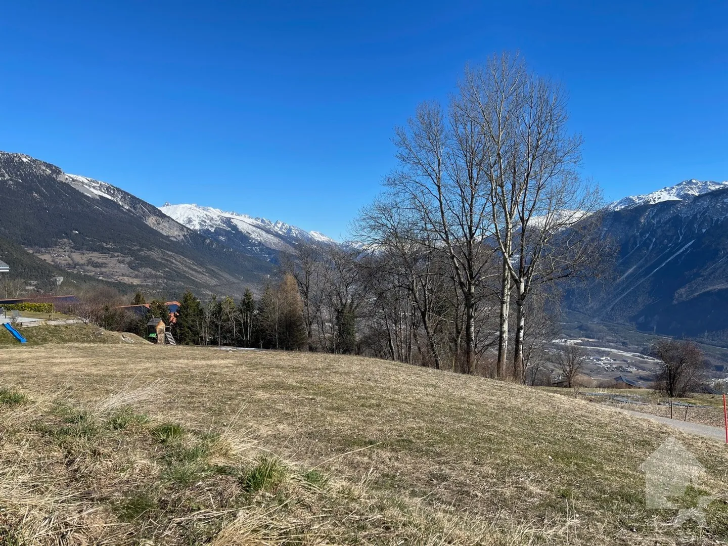 Building plot, gently sloping, quiet and with panoramic view - Photo 6 of 6