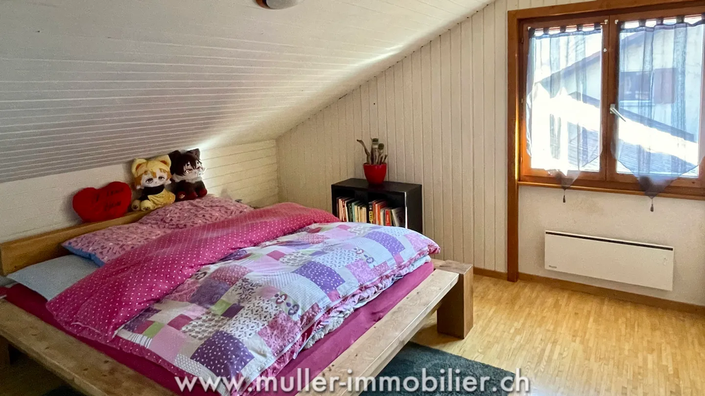 Sympathische angrenzende Villa in Gruyère - Foto 8 von 13