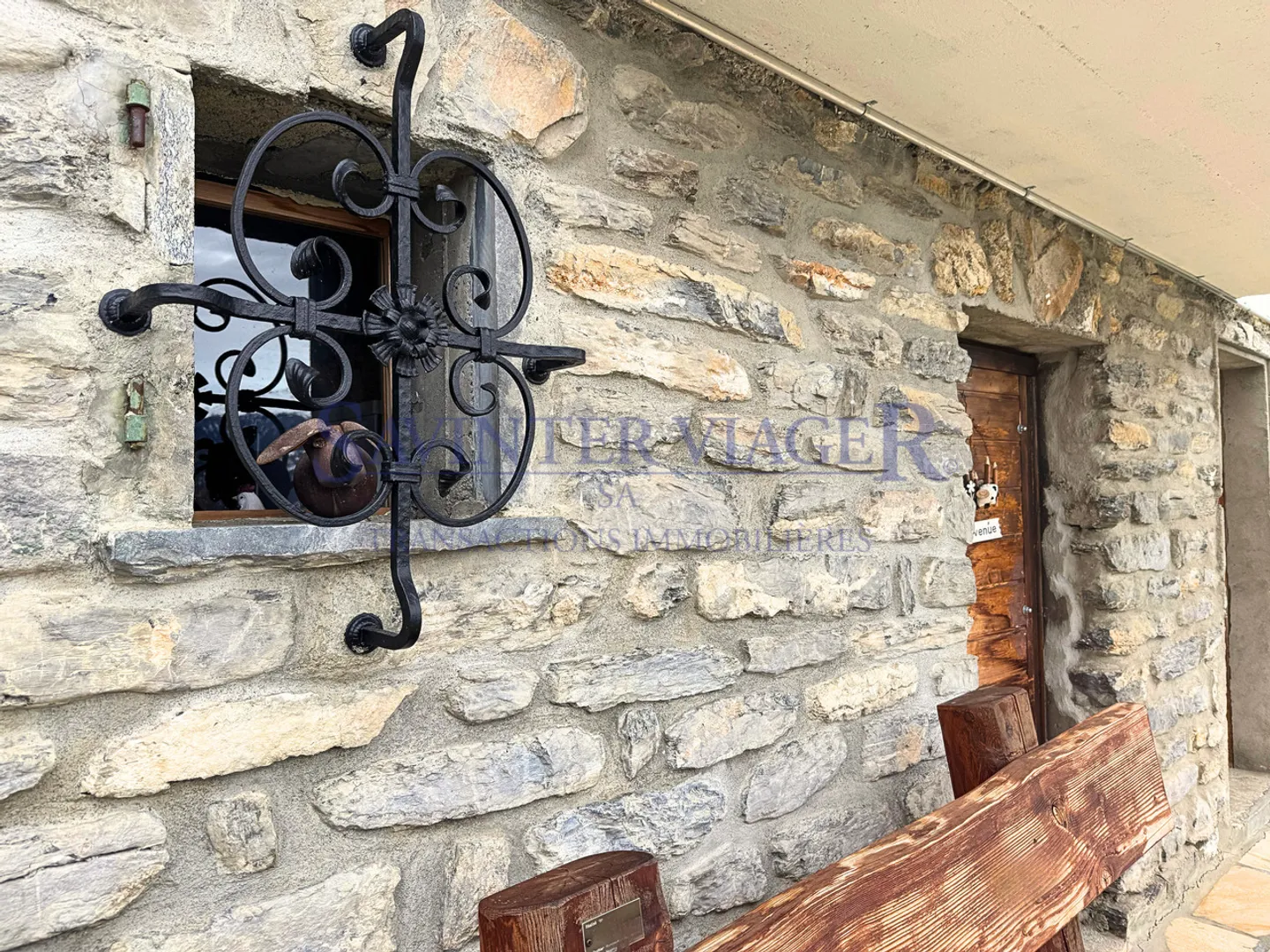Savièse, Chalet rustico con una vista magnifica - Viager occupato - Foto 7 di 13