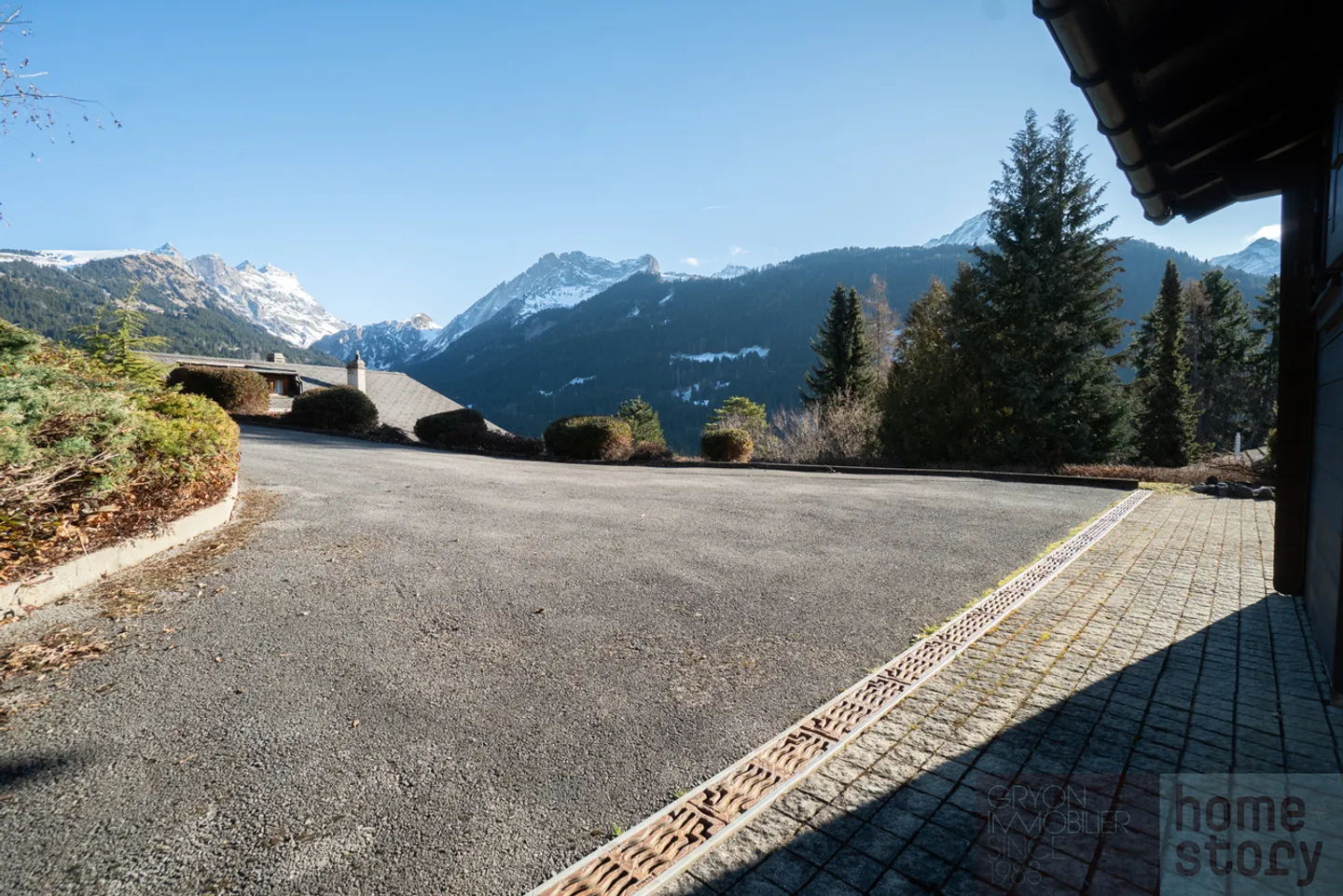 Chalet a Gryon con terreno, tranquillo, vicino agli impianti sciistici, residenza secondaria - Foto 8 di 13