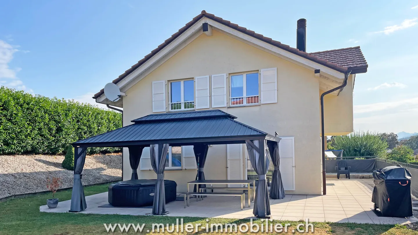 Very beautiful detached villa between Bulle and Oron-la-Ville - Photo 3 of 13