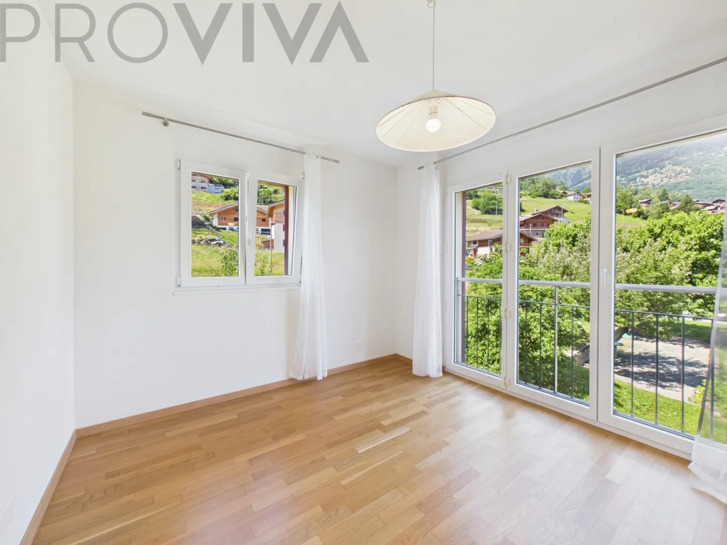 Villa familiale avec vue sur les montagnes - Photo 8 sur 9