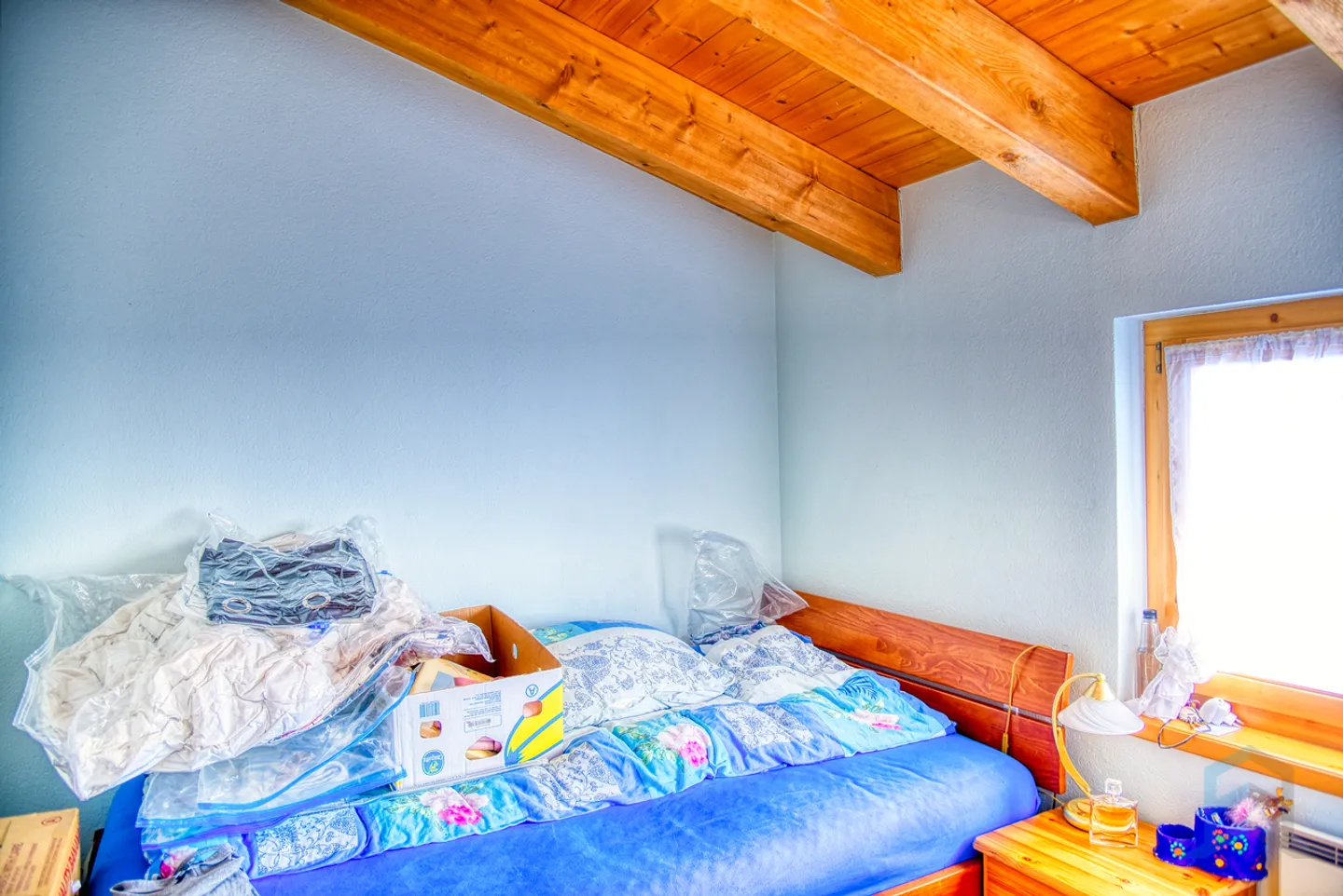 EXCLUSIVE Magnificent semi-detached chalet in the heart of nature in Vercorin - Photo 5 of 13