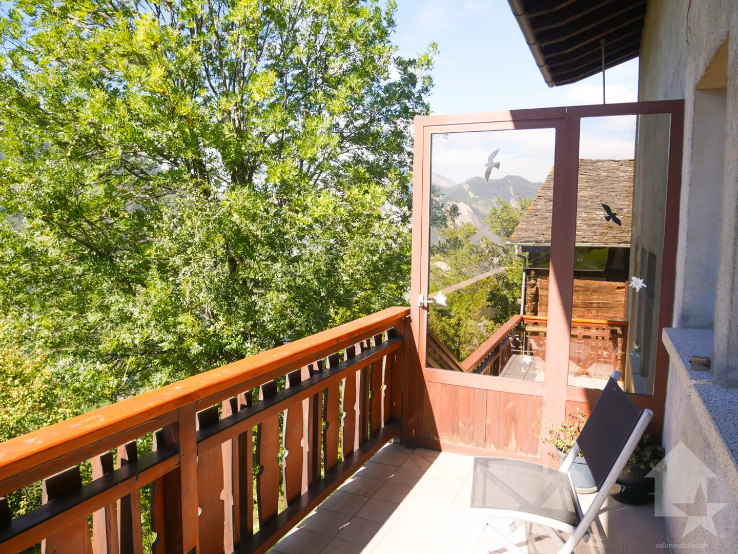 Large family home with enormous potential in La Rosière - Photo 10 of 13