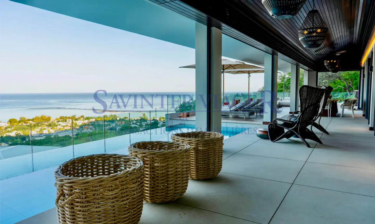 Ultra-luxurious villa, panoramic view, Black River, Mauritius - Photo 11 of 13