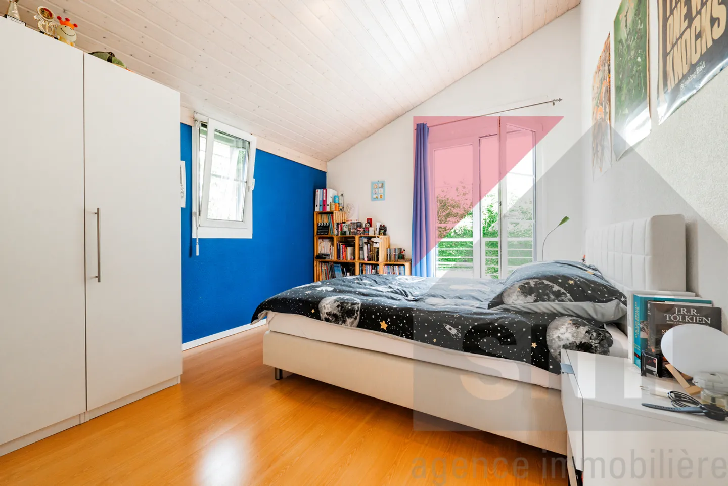 Herzstück in Avry-sur-Matran individuelle Villa mit beheiztem Pool - Foto 10 von 13