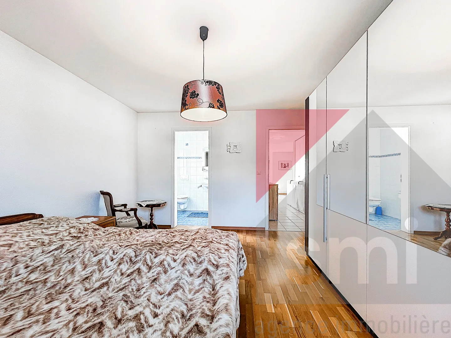 Beautiful 3.5-room apartment ideally located in the heart of Riaz - Photo 7 of 11