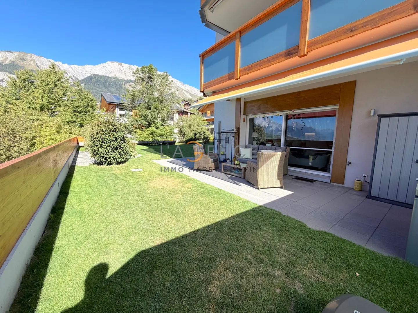 Arbaz - A generous garden-level apartment facing the Valais Alps - Photo 6 of 7