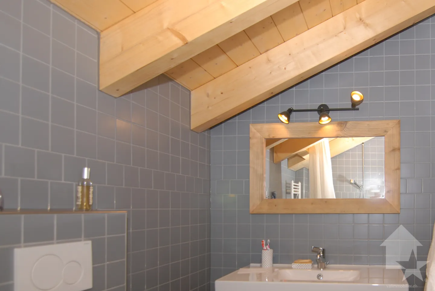 Magnifique chalet à La Forclaz - Photo 12 sur 13
