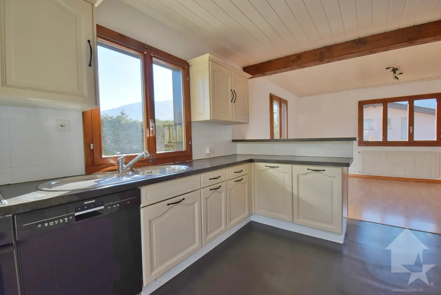 Charmante villa de 4.5 pièces - Photo 8 sur 13