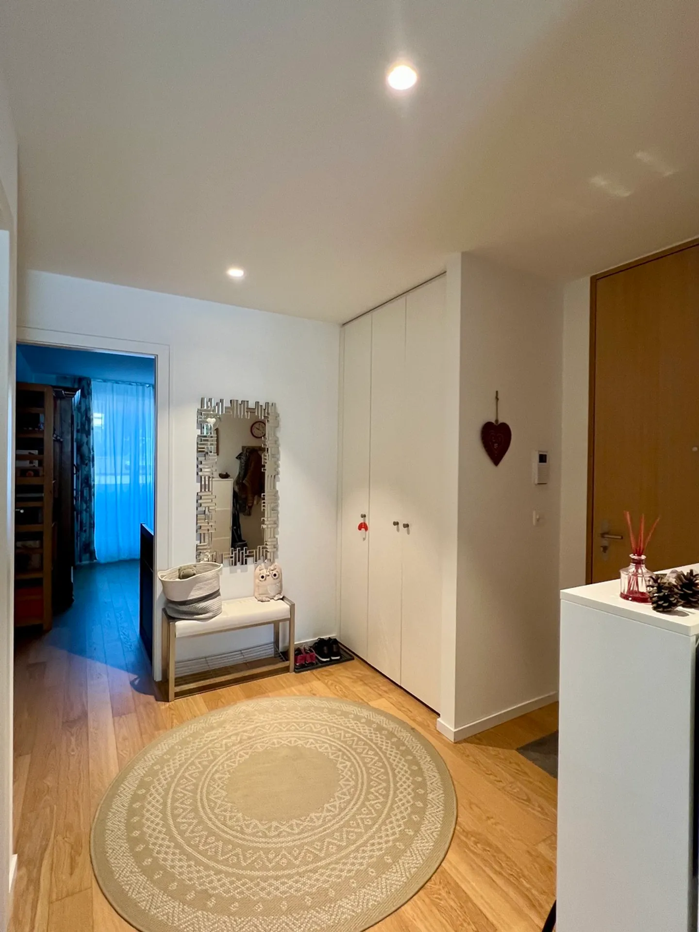 MAGNIFICENT 3.5 ROOMS WITH A SURFACE AREA OF 88 M2 AND A GARDEN OF 149 M2 - Photo 7 of 13