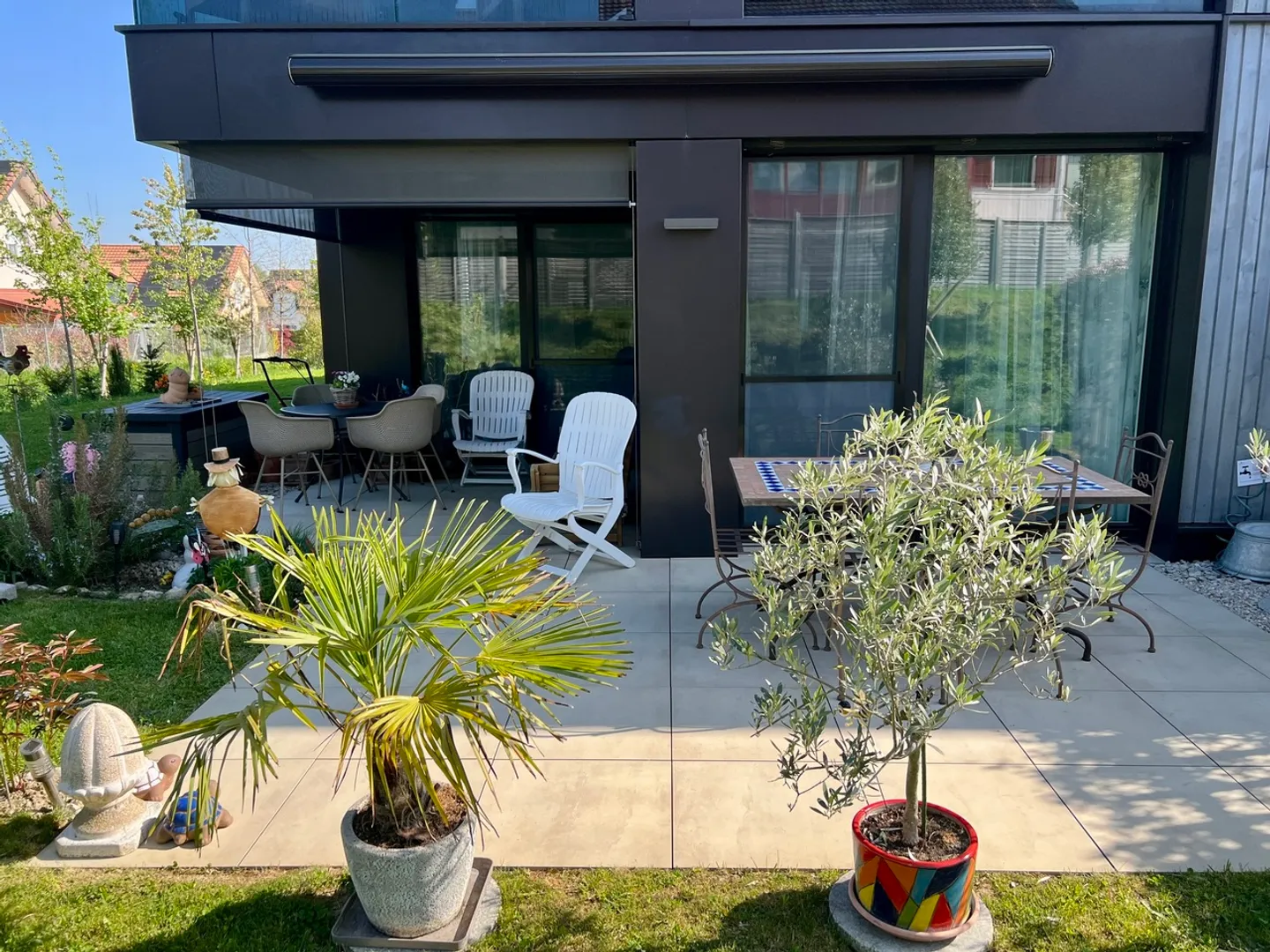 MAGNIFICENT 3.5 ROOMS WITH A SURFACE AREA OF 88 M2 AND A GARDEN OF 149 M2 - Photo 4 of 13