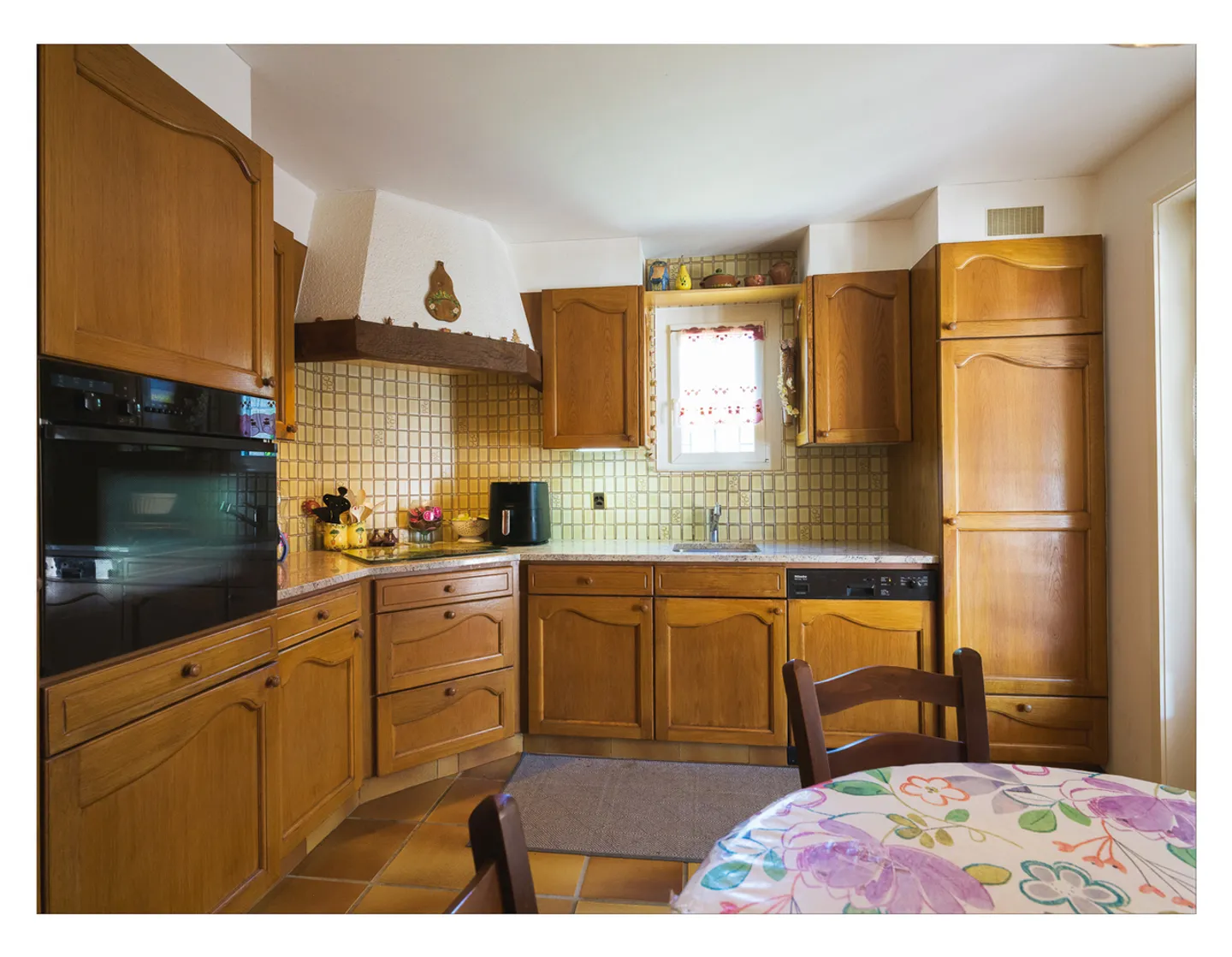 FOR SALE MAGNIFICENT VAUD VILLA WITH SWIMMING POOL - Photo 4 of 13