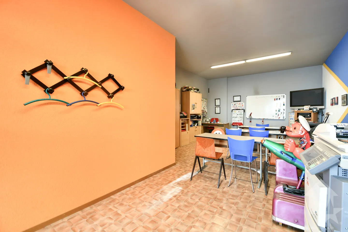 Two commercial premises in the heart of Fully - Photo 7 of 9