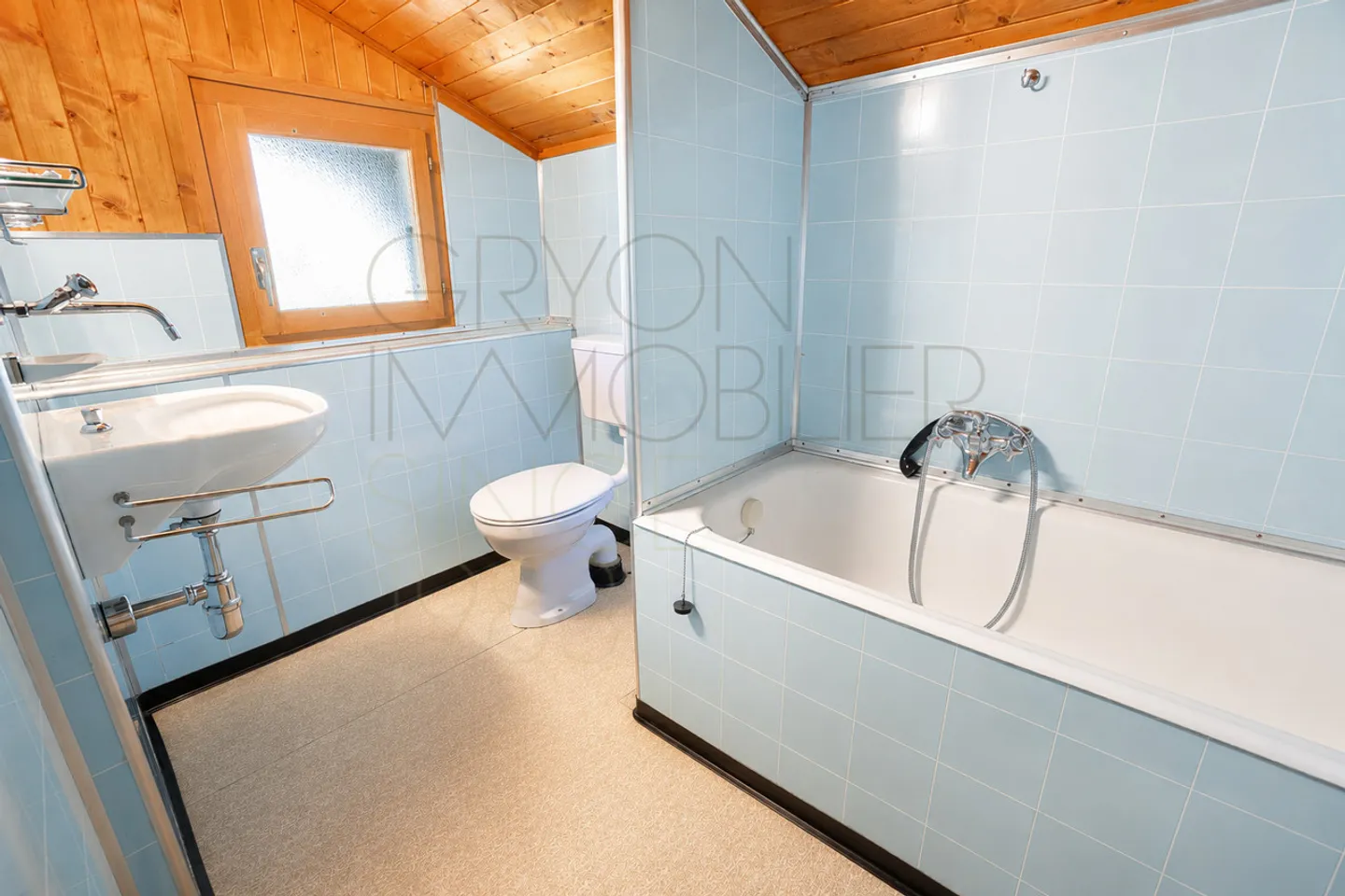 Chalet familial de 6,5 pièces à Gryon, proche des commodités - Photo 10 of 13