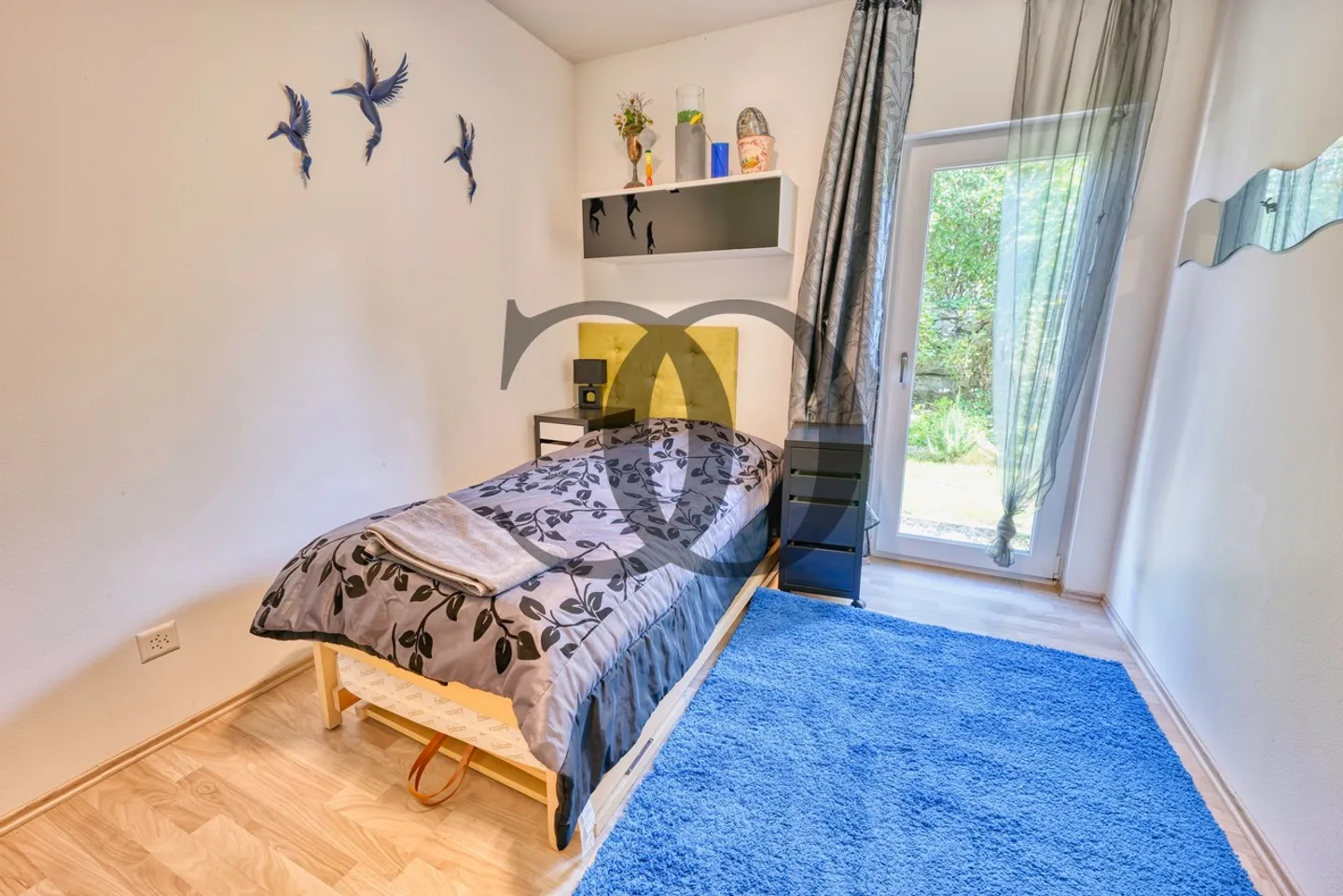 Superb family property with swimming pool - Photo 13 of 13