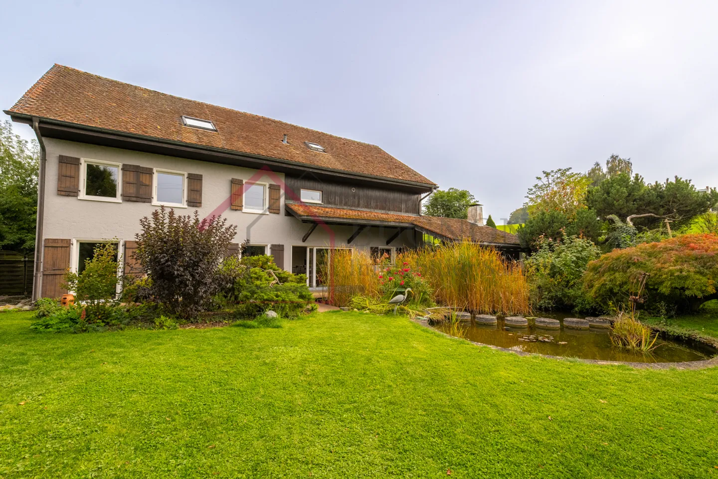 Renovierte Charakterfarm mit totaler Privatsphäre 5 Minuten von Payerne entfernt - Foto 2 von 13