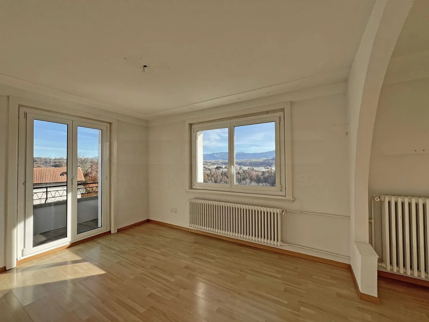 4.5-room apartment at the top of the building - Photo 5 of 11