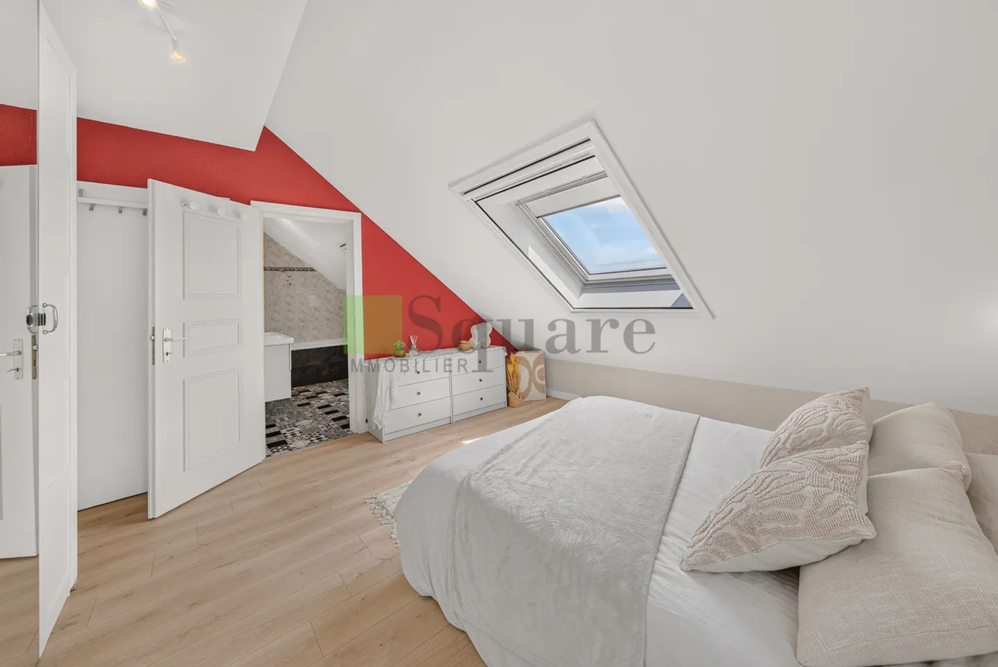 Magnificent duplex apartment with unobstructed view - Photo 13 of 13