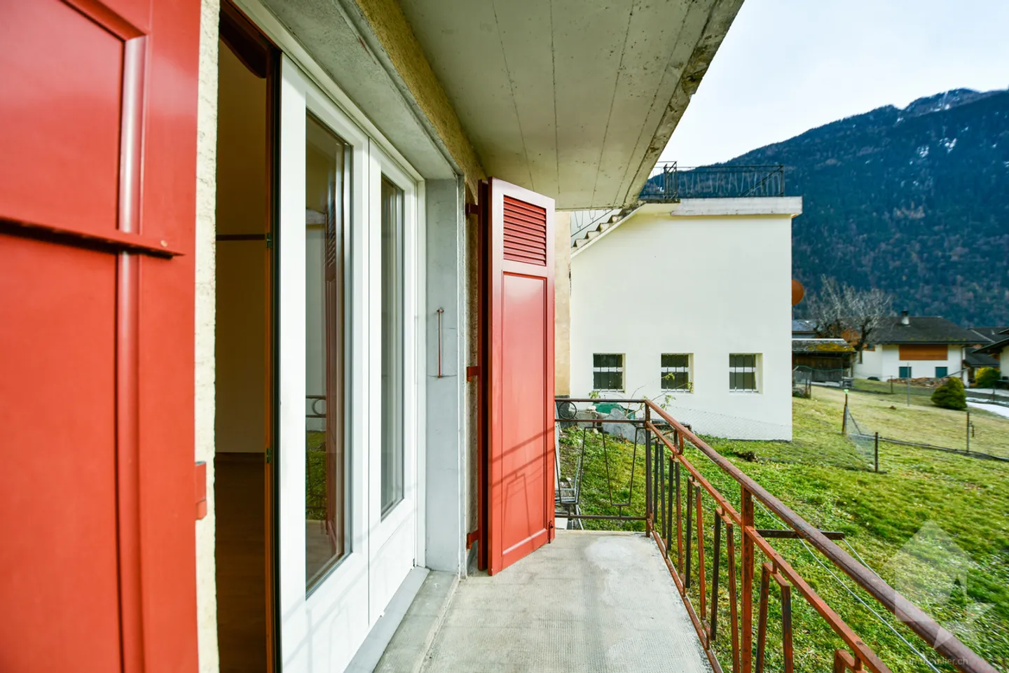 Appartamento di 4.5 stanze nel cuore di Vollèges - Foto 4 di 13