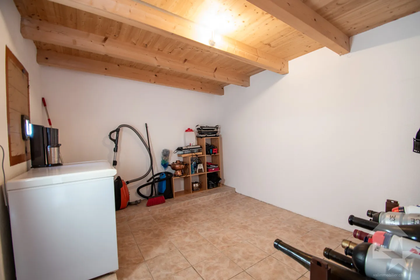 Troistorrents, chalet individuel de 6.5 pièces avec vue - Photo 5 sur 13