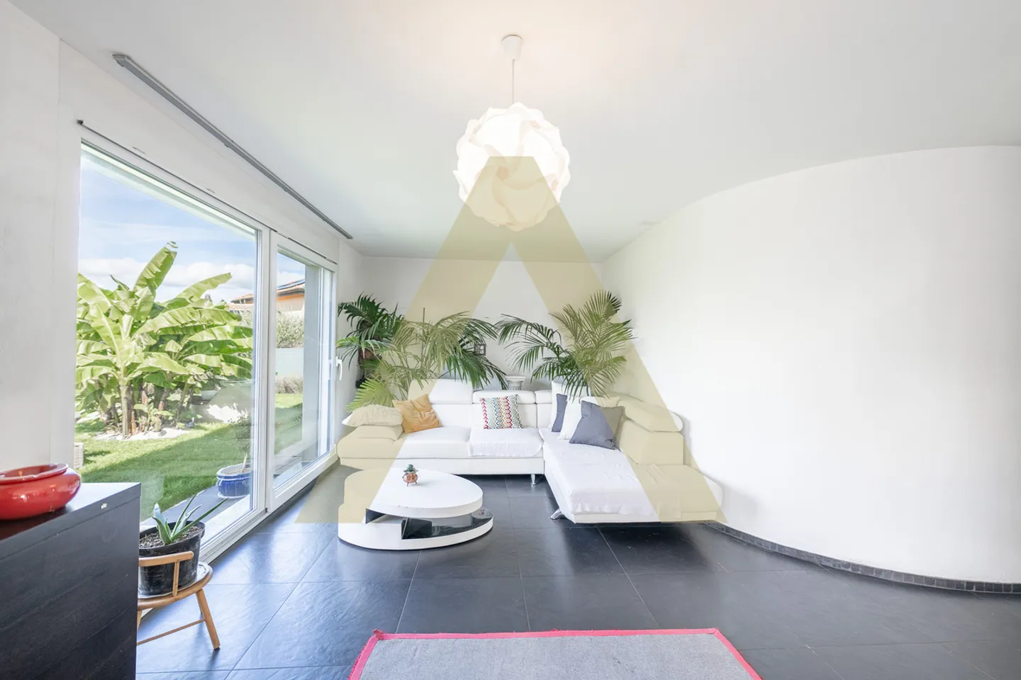 Graziosa casa indipendente vicino al lago - Foto 4 di 12