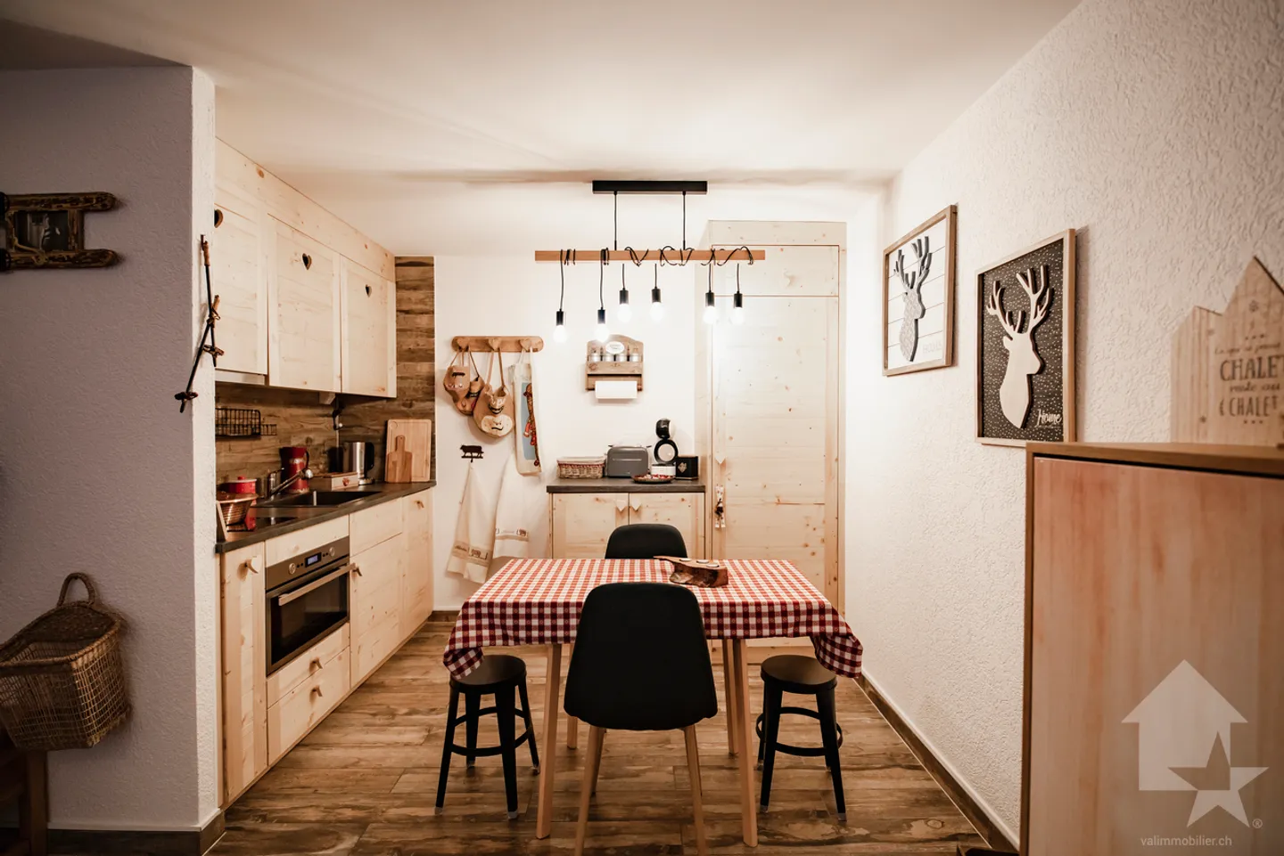 Renoviertes Studio im Herzen des Resorts, Parkplatz und Innenpool! - Foto 3 von 13