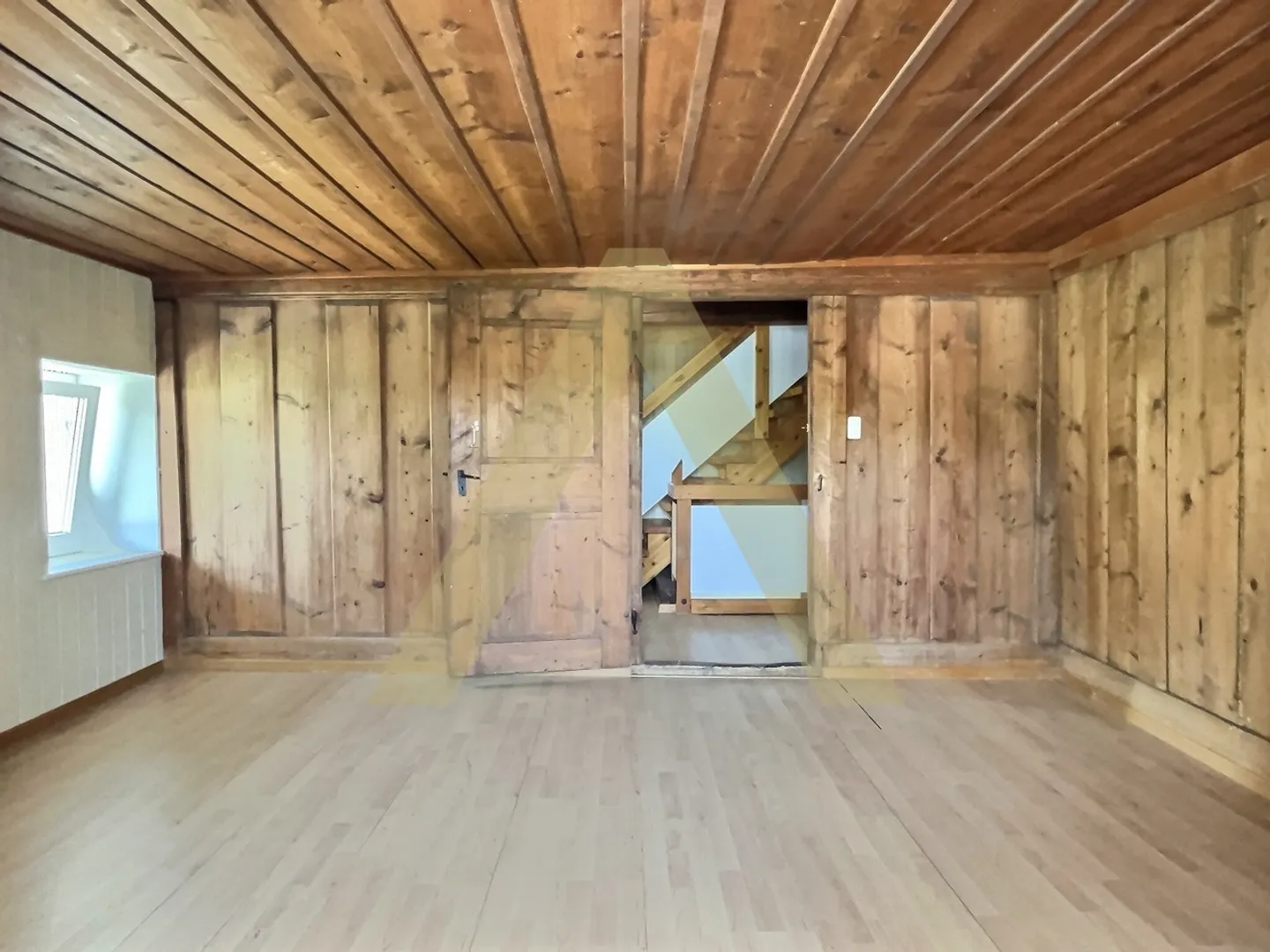 Casa parzialmente ristrutturata con grande potenziale di ampliamento - Foto 7 di 9
