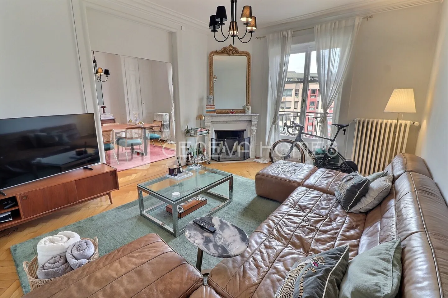 Bel appartement lumineux en plein centre-ville - Photo 2 of 5