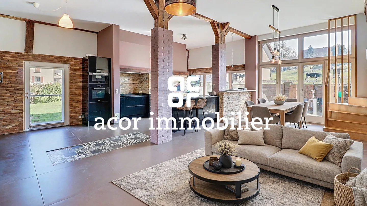 Maison familiale avec jardin - Photo 3 sur 13