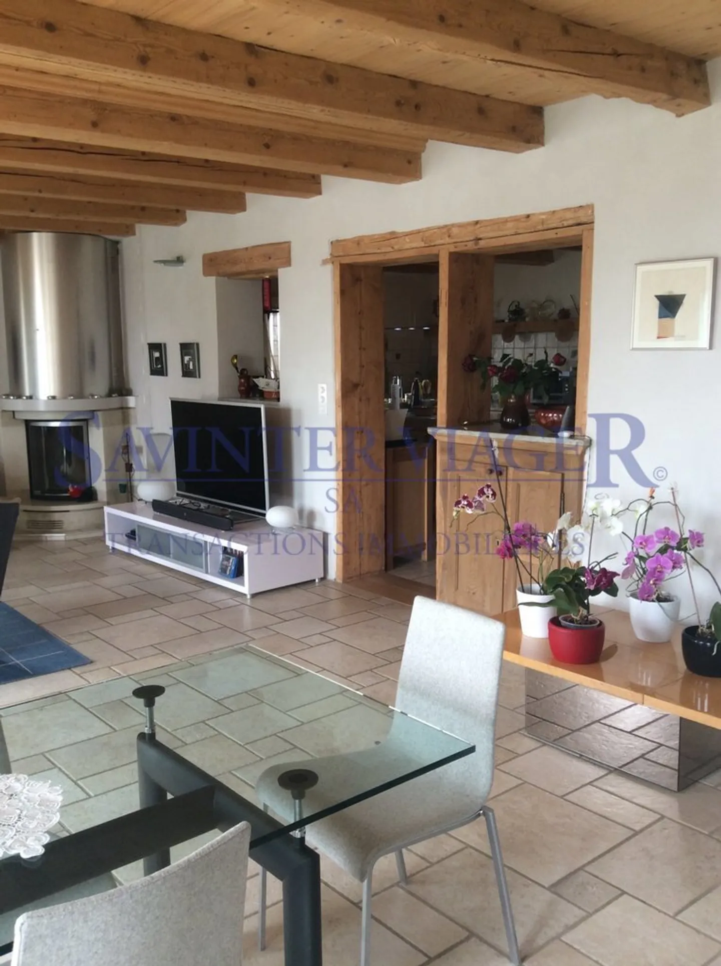 Fontaines-sur-Grandson, Magnificent Village House - Term Sale - Photo 8 of 13