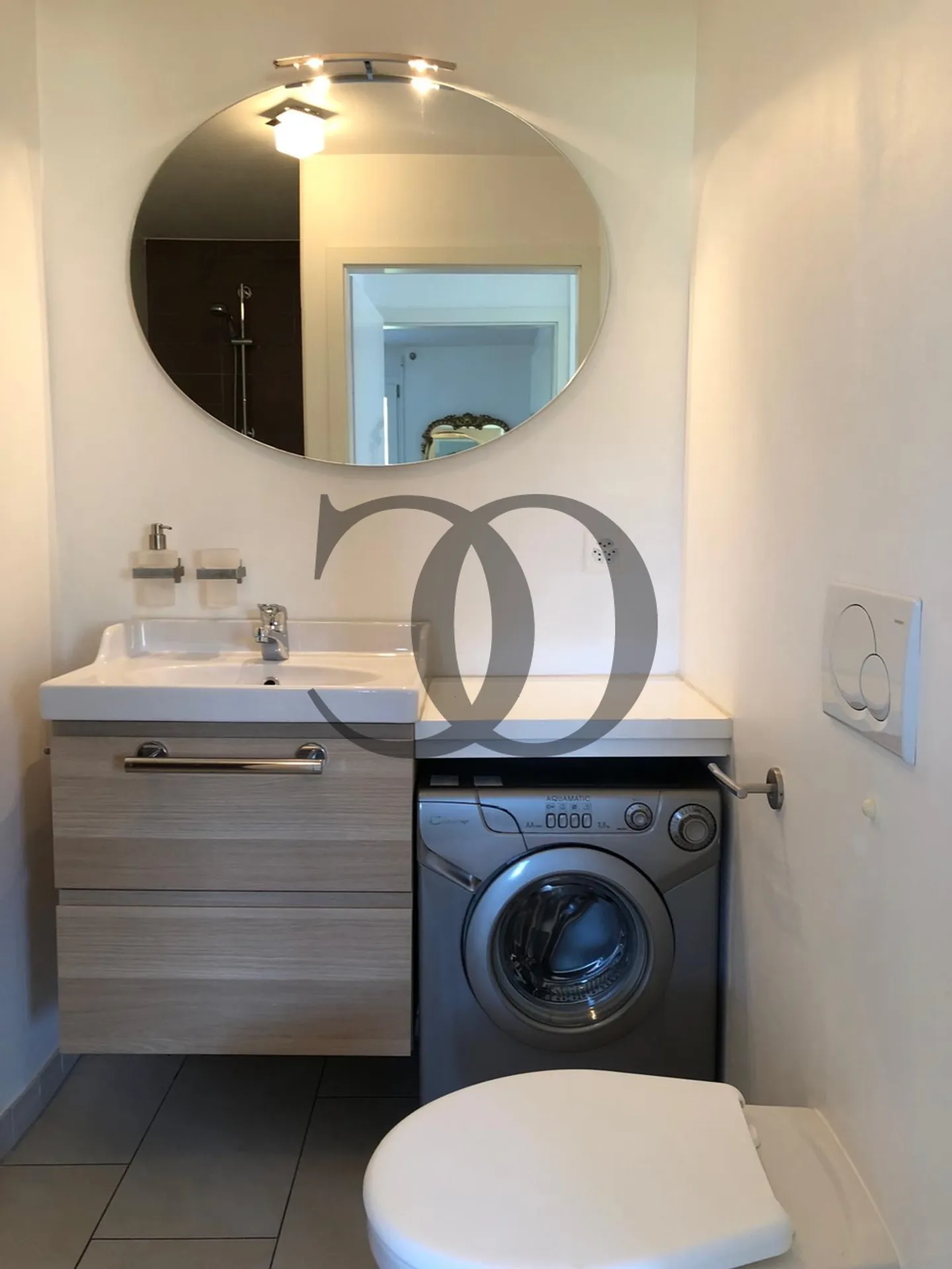 Apartment for rent in St-Légier-La Chiésaz. - Photo 5 of 8