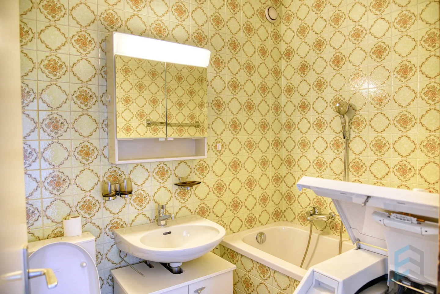 EXCLUSIVITE Spacieux appartement 4 ½ pièces à proximité du centre - Photo 9 sur 13