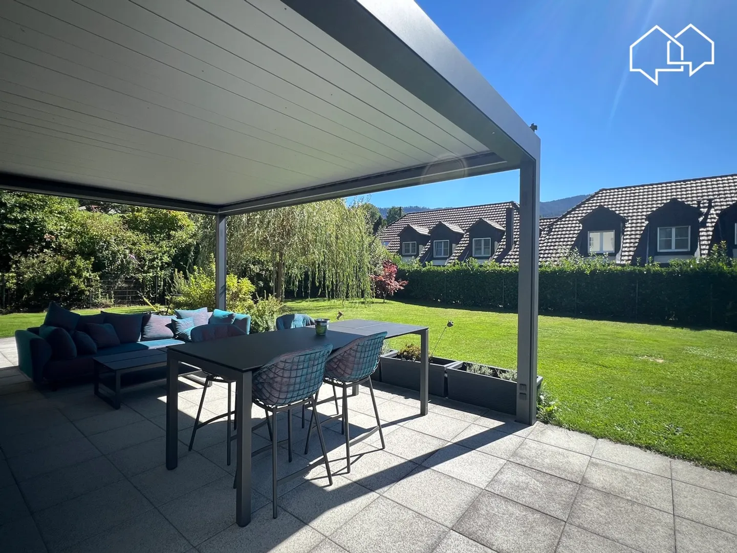 Wunderschönes Haus mit Studio auf einem 1400m² großen Grundstück - Foto 3 von 13