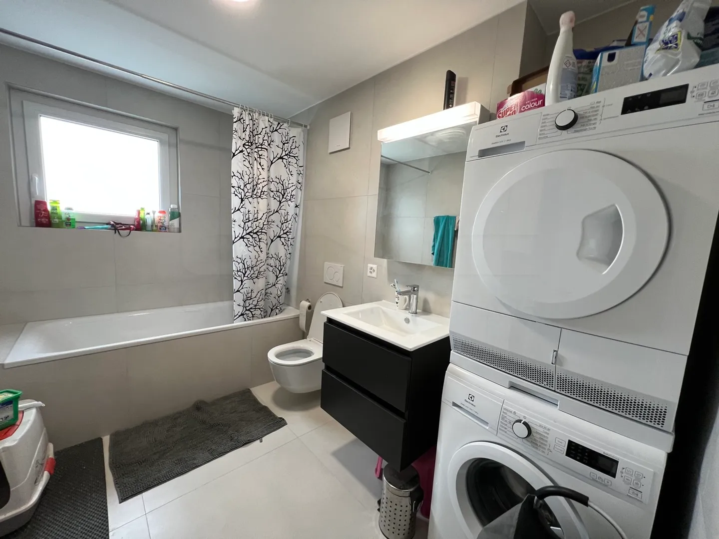 Rental building 5 minutes from A12 junction Rossens - Photo 2 of 5