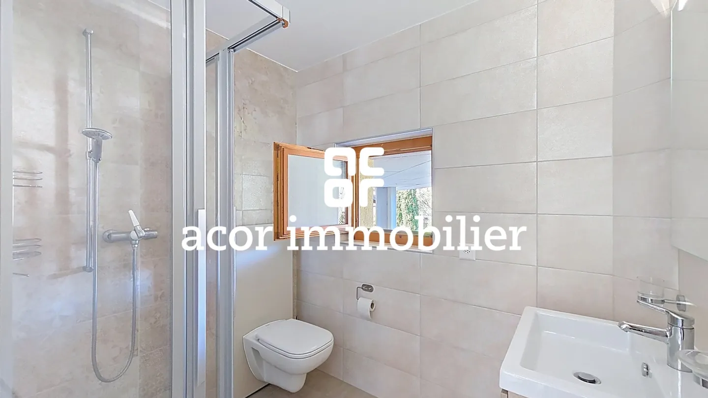 Architect-designed villa 6.5 rooms with spectacular volumes! - Photo 7 of 9